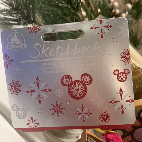 Disney UP Carl and Ellie wedding Sketchbook ornament collection. NWT - Picture 3 of 7